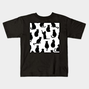 Black cats Kids T-Shirt